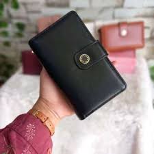eileen Wallet2
